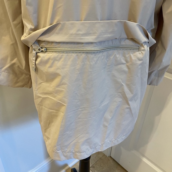 Larry Levine Lightweight Jacket with Hood - Picture 5 of 11